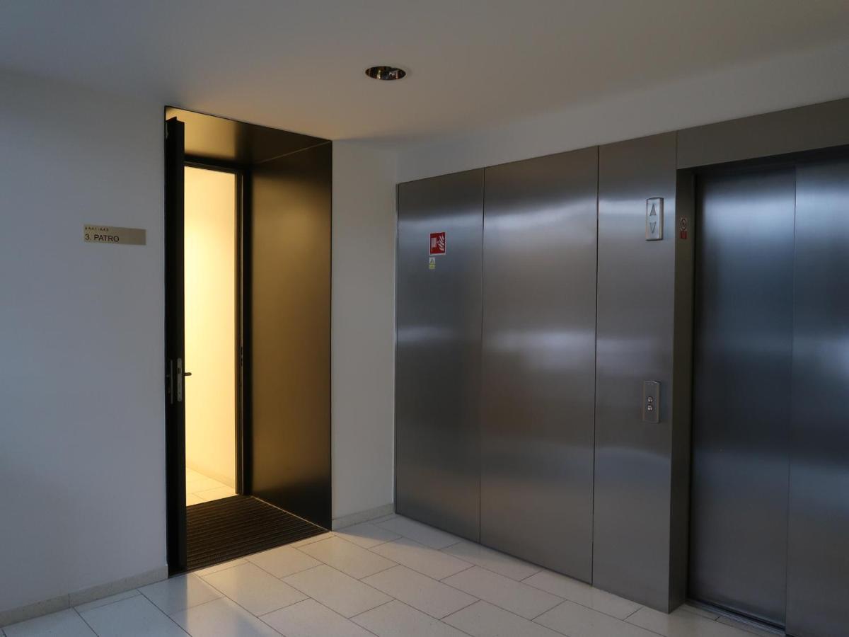 Michal Apartment 125M2 City Centre Praga Esterno foto